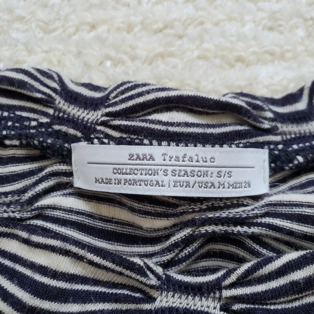 Zara Ruched Crop Top - Picture 3 of 3